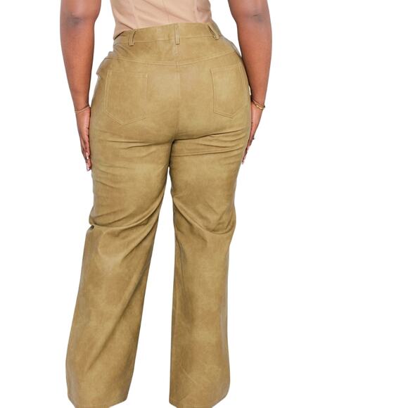 PrettyLittleThing Plus Olive Washed Faux Leather Straight Trousers Size 18 NWT - Picture 4 of 14